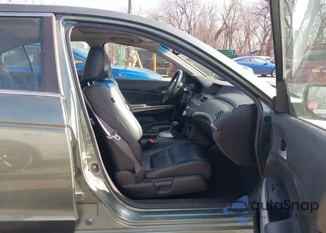 2010 Honda Accord 2.4 Ex-L from USA, damaged, VIN 1HGCP2F81AA004220